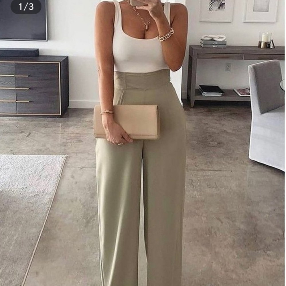 Brand New one piece jumpsuit. Size M